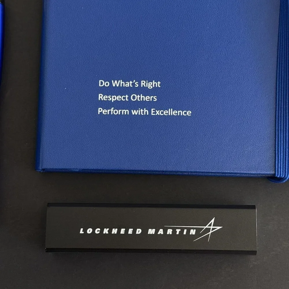 Lockheed Martin Daily Organizer Kit With Planner, Ink Pen, &‎ Portable Charger
